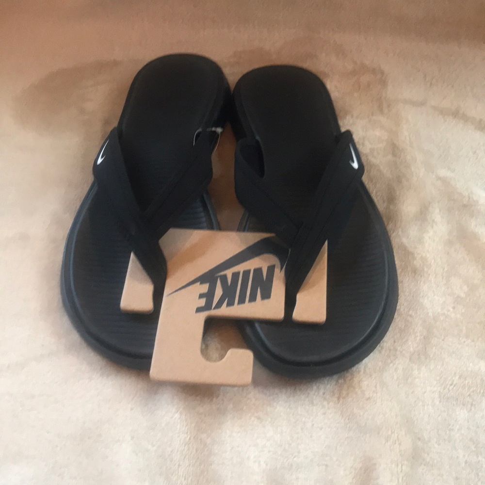 Women’s Ultra Celso Thong